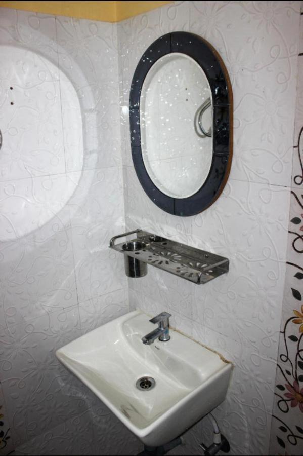 Regina Residency Inn パロレム エクステリア 写真